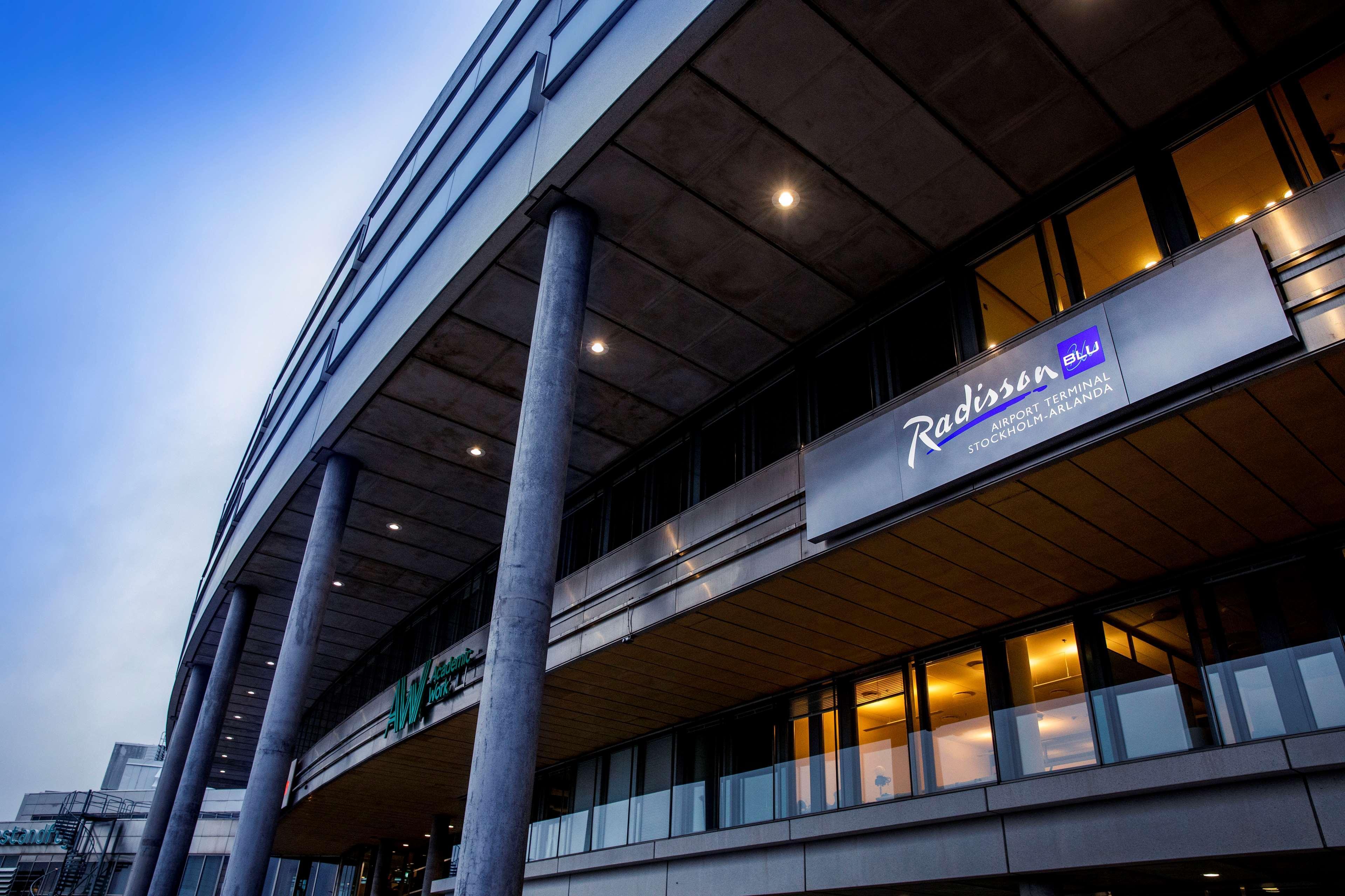 Radisson Blu Airport Terminal Hotel Arlanda Exterior photo